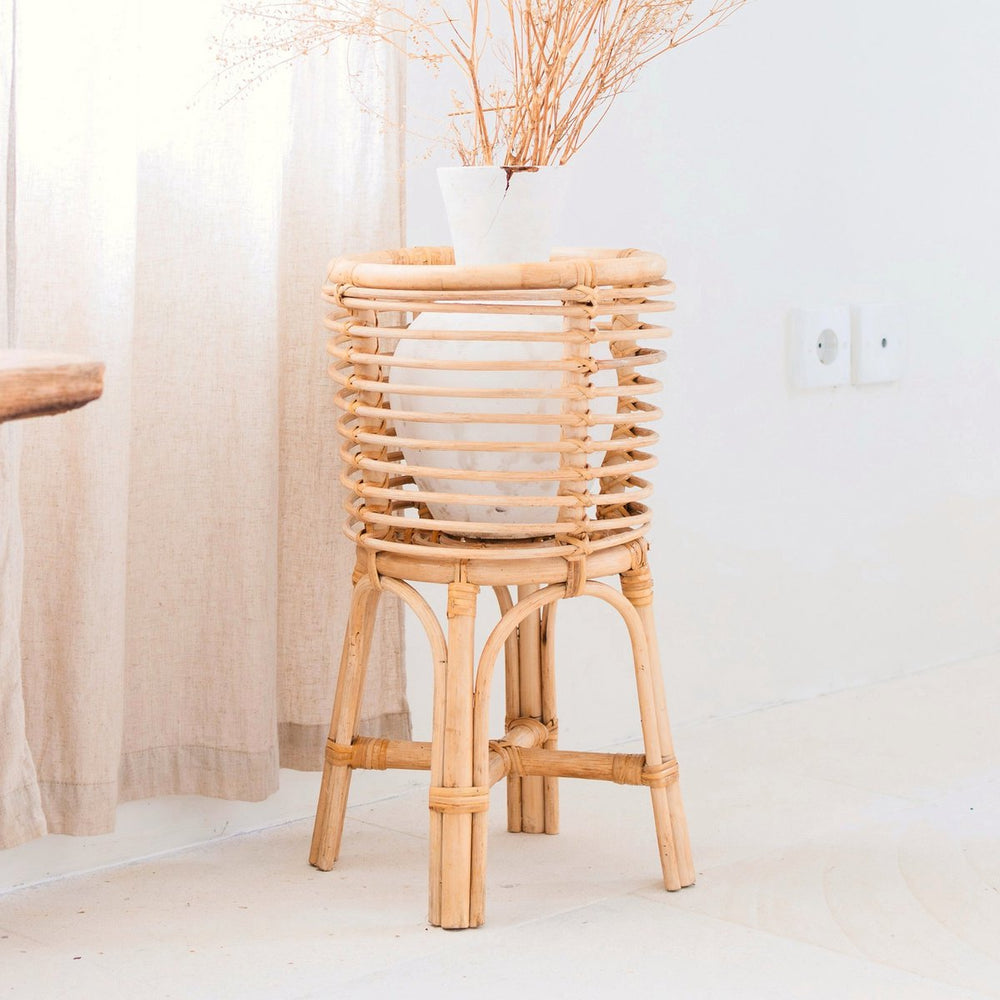 Natural rattan round plant stand